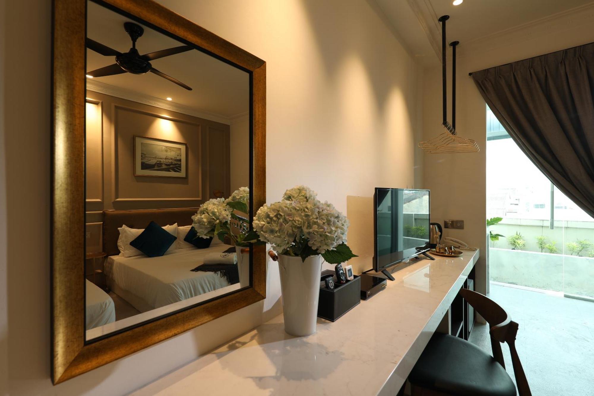 Manhattan Residence By Reunion George Town Esterno foto